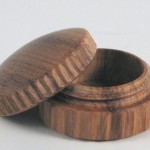 pill box threaded